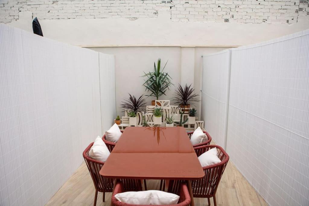 Apartamento Con Terraza Junto A Ruzafa Βαλένθια Εξωτερικό φωτογραφία
